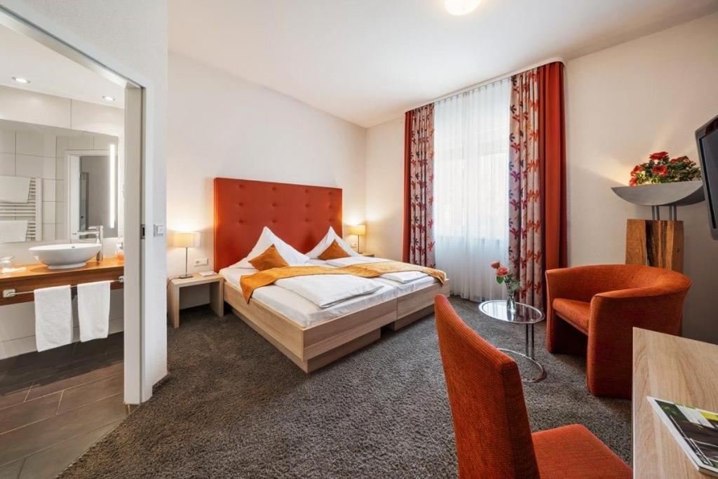 Hotel Donaublick Scheer Exterior photo